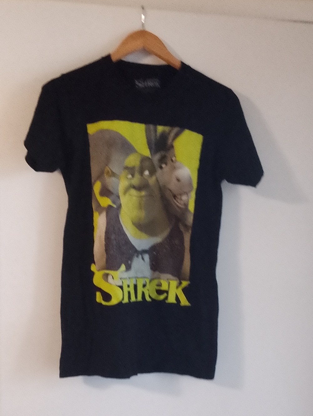 Dreamworks Shrek Graphic Tee - Black with Yellow-Green Print